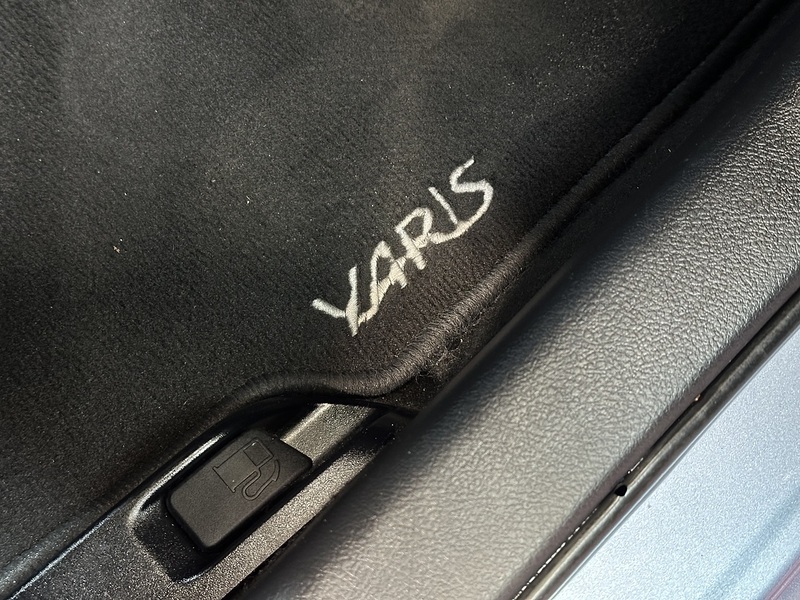 Toyota Yaris Dual VVT-i Excel - U1343