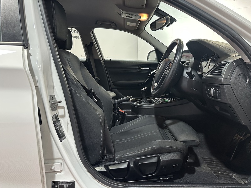 BMW 1 Series 118i Sport - U1348