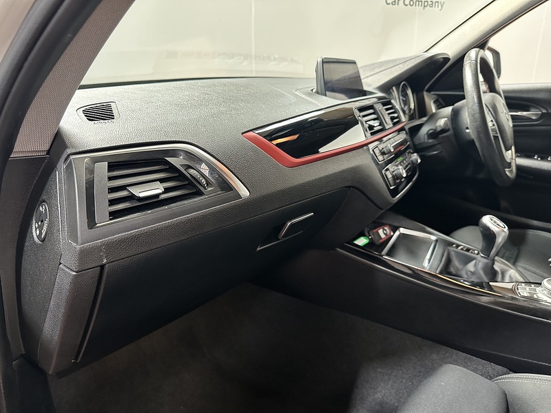 BMW 1 Series 118i Sport - U1348