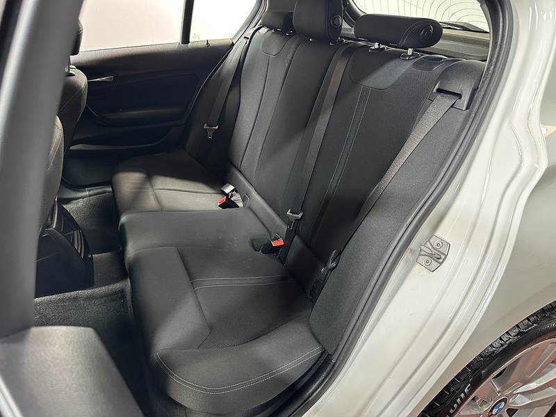 BMW 1 Series 118i Sport - U1348