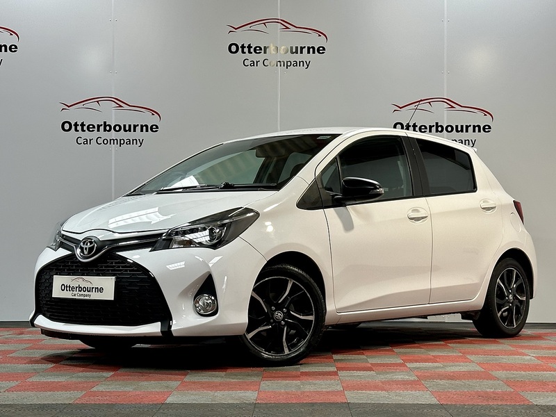 Toyota Yaris Dual VVT-i Sport - U1349