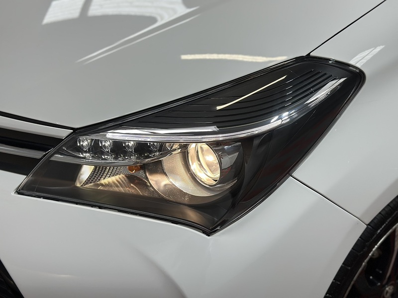 Toyota Yaris Dual VVT-i Sport - U1349