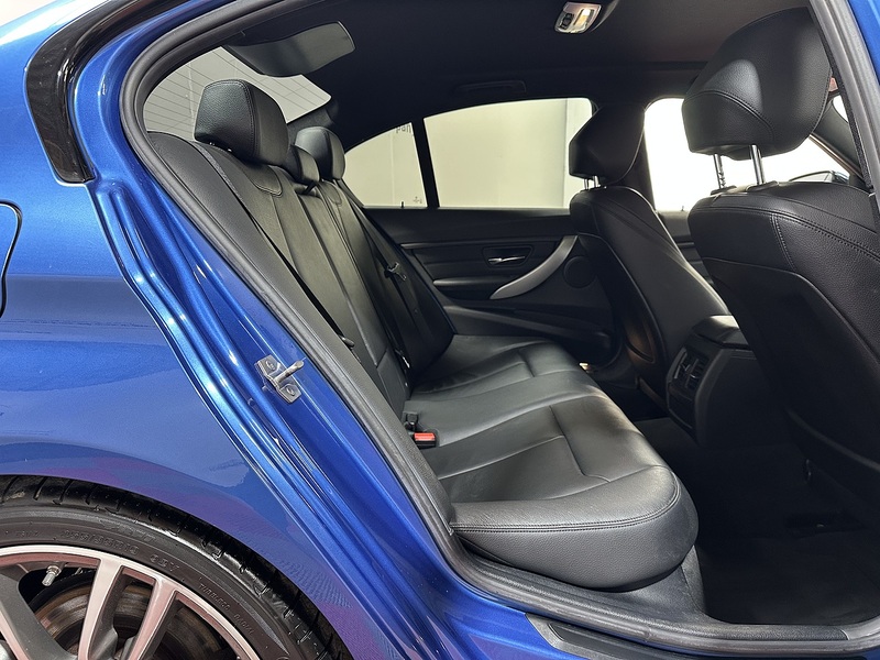 BMW 3 Series 320d M Sport - U1350