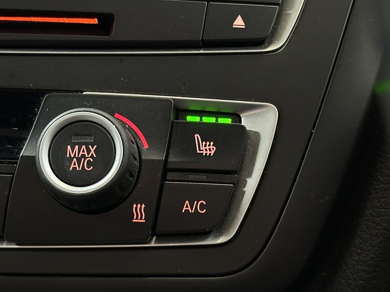 BMW 3 Series 320d M Sport - U1350