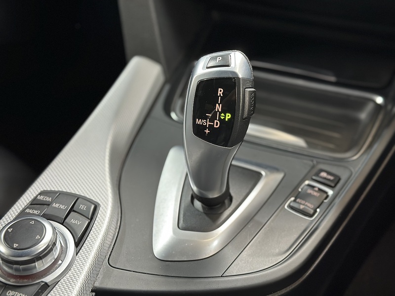 BMW 3 Series 320d M Sport - U1350