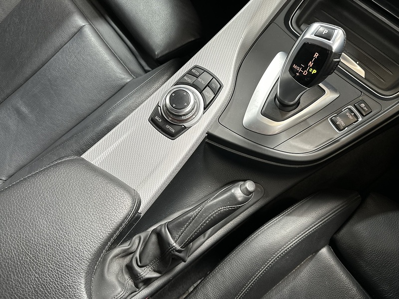 BMW 3 Series 320d M Sport - U1350