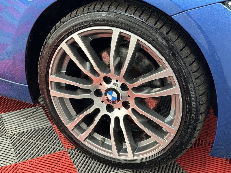 BMW 3 Series 320d M Sport - U1350