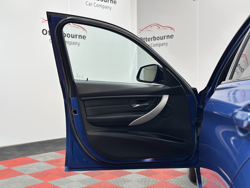 BMW 3 Series 320d M Sport - U1350