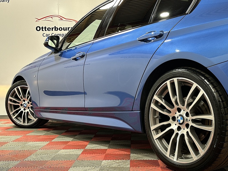 BMW 3 Series 320d M Sport - U1350