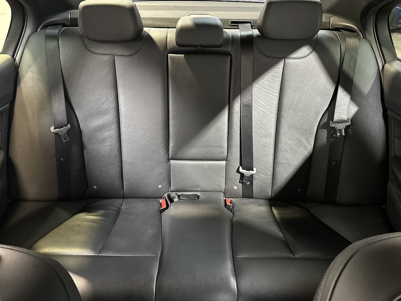 BMW 3 Series 320d M Sport - U1350