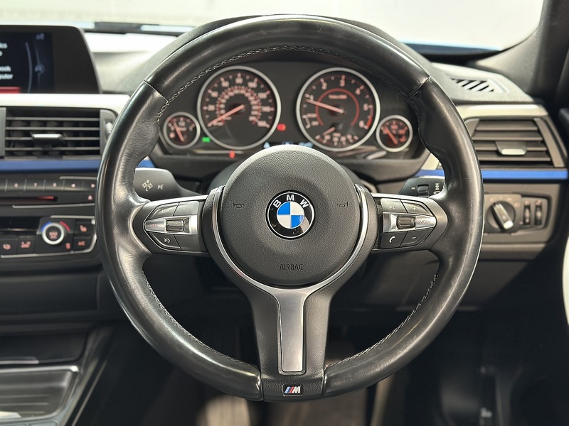 BMW 3 Series 320d M Sport - U1350