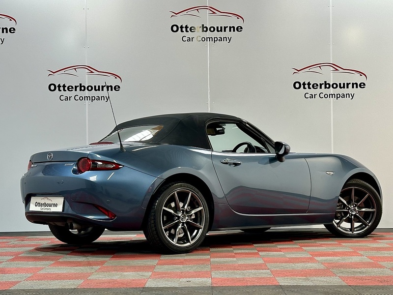 Mazda MX-5 SKYACTIV-G Sport Nav - U1352