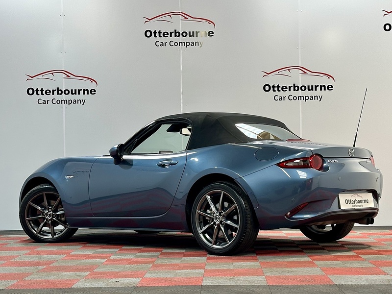 Mazda MX-5 SKYACTIV-G Sport Nav - U1352