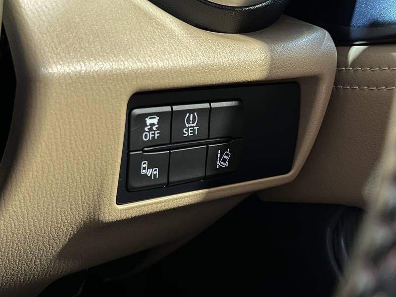 Mazda MX-5 SKYACTIV-G Sport Nav - U1352