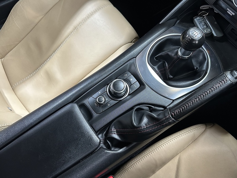 Mazda MX-5 SKYACTIV-G Sport Nav - U1352