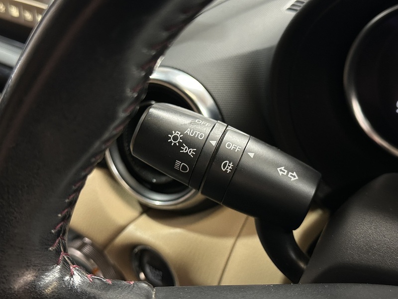 Mazda MX-5 SKYACTIV-G Sport Nav - U1352