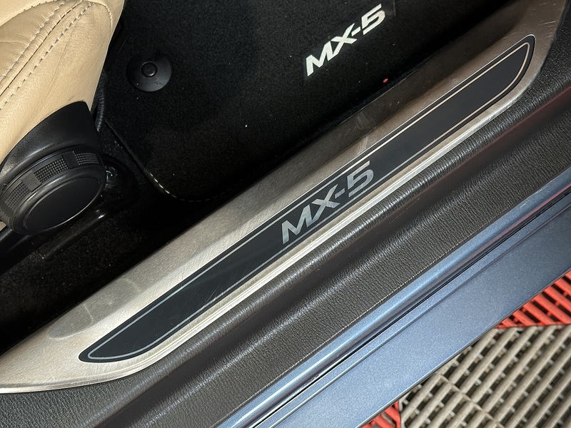 Mazda MX-5 SKYACTIV-G Sport Nav - U1352