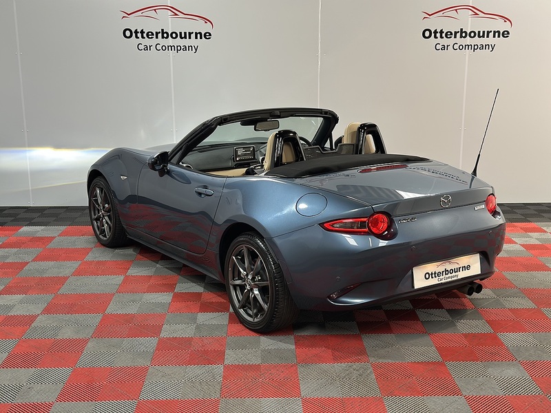 Mazda MX-5 SKYACTIV-G Sport Nav - U1352