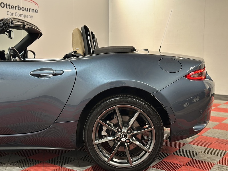Mazda MX-5 SKYACTIV-G Sport Nav - U1352