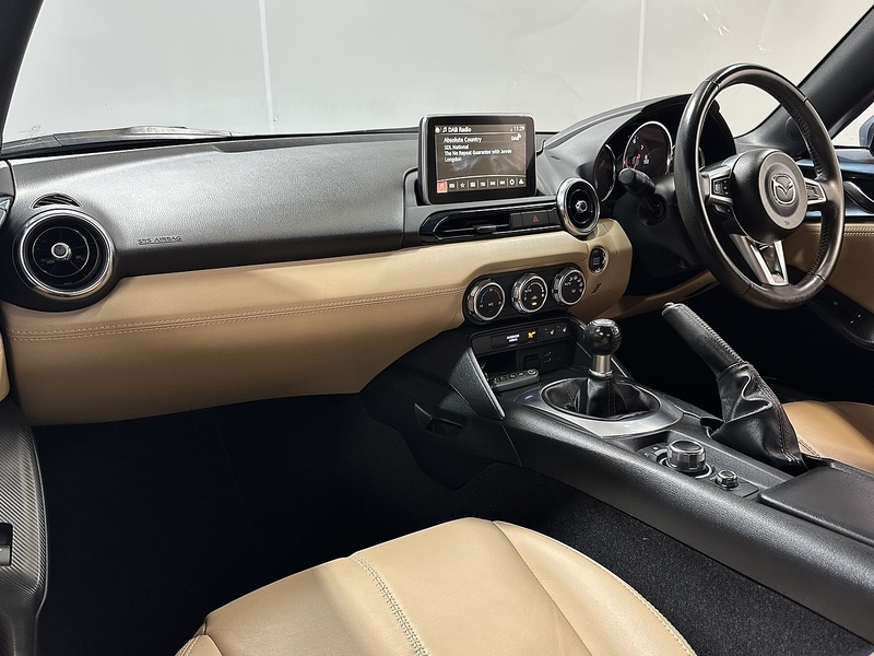 Mazda MX-5 SKYACTIV-G Sport Nav - U1352