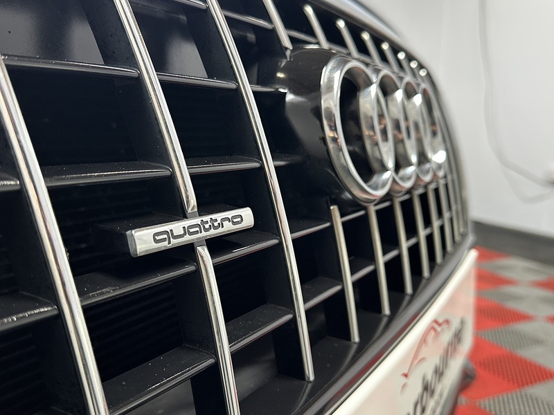 Audi Q5 TDI V6 S line - U1353