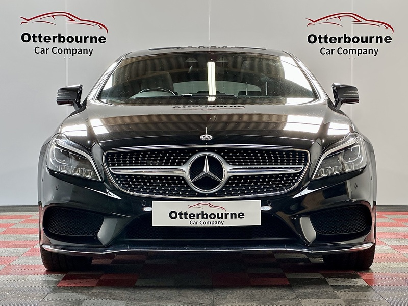 Mercedes-Benz CLS CLS350d V6 AMG Line - U1361