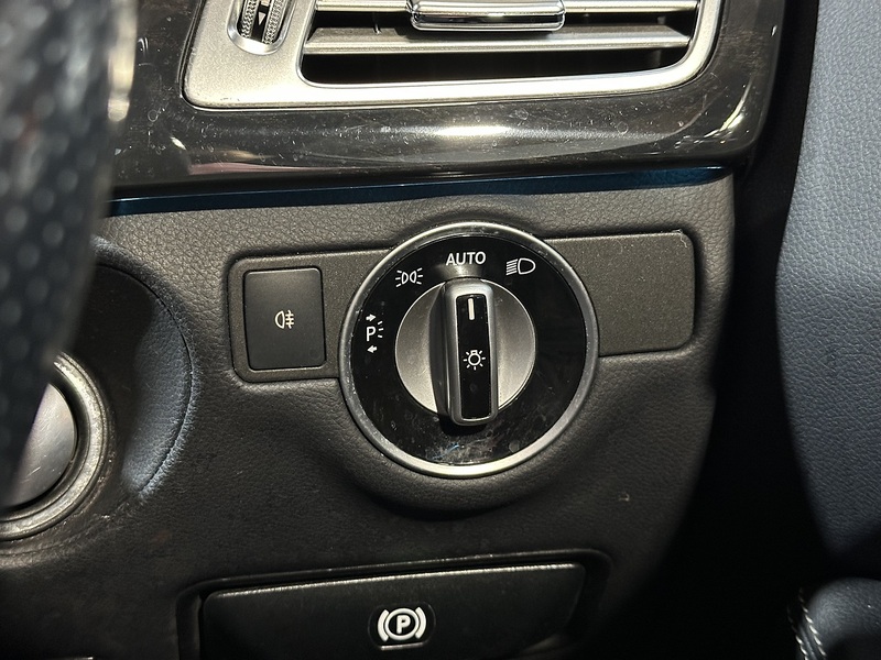 Mercedes-Benz CLS CLS350d V6 AMG Line - U1361