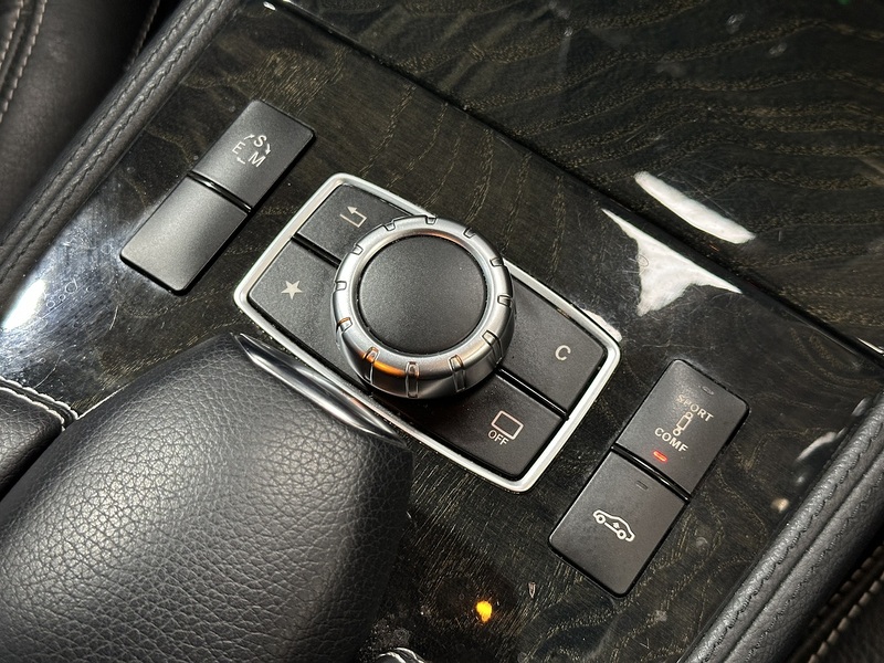 Mercedes-Benz CLS CLS350d V6 AMG Line - U1361