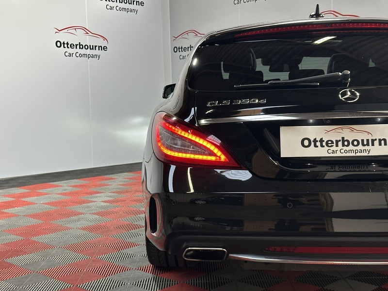 Mercedes-Benz CLS CLS350d V6 AMG Line - U1361