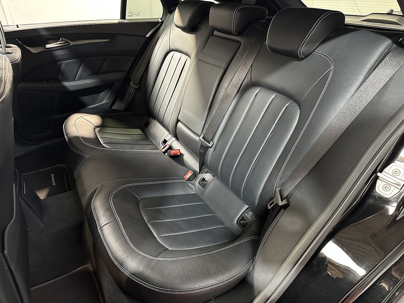 Mercedes-Benz CLS CLS350d V6 AMG Line - U1361