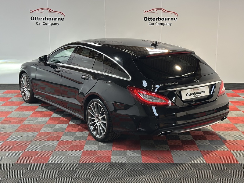 Mercedes-Benz CLS CLS350d V6 AMG Line - U1361