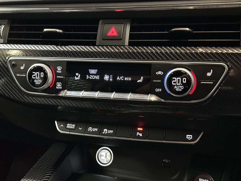 Audi S5 TFSI V6 - U1362