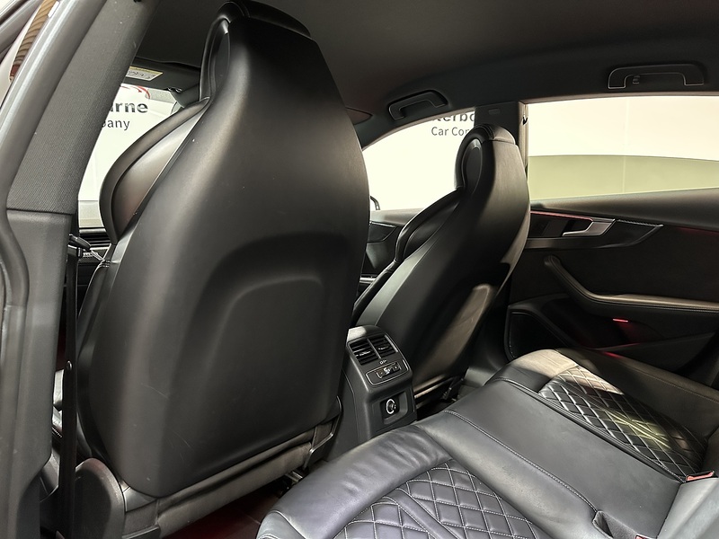 Audi S5 TFSI V6 - U1362