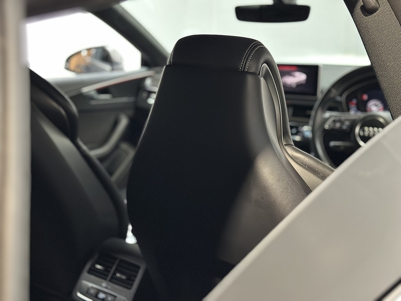 Audi S5 TFSI V6 - U1362
