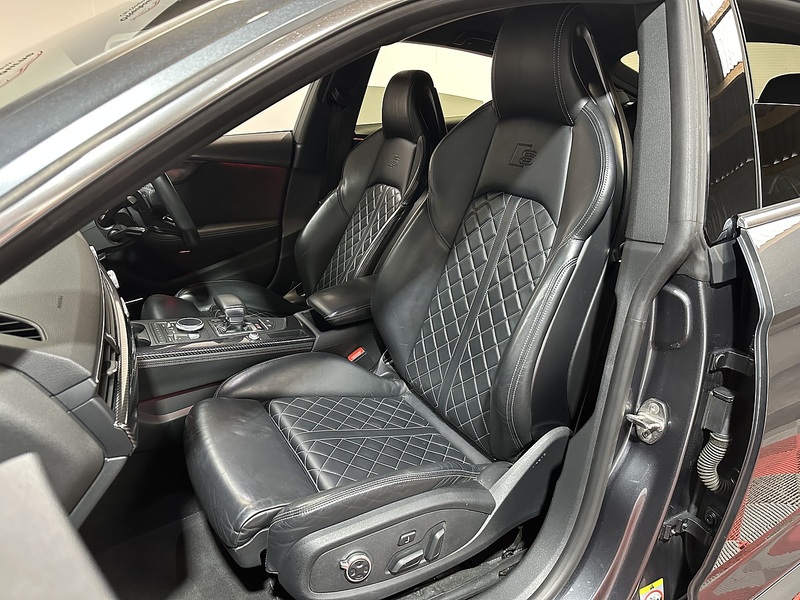Audi S5 TFSI V6 - U1362