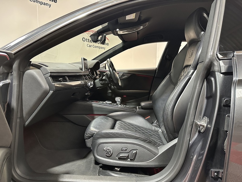 Audi S5 TFSI V6 - U1362