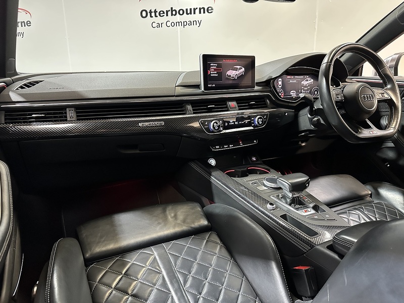 Audi S5 TFSI V6 - U1362