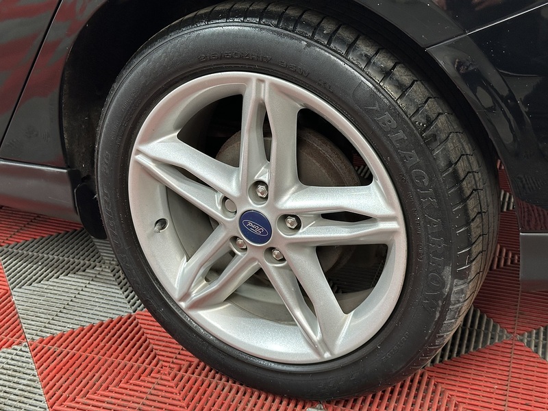 Ford Focus TDCi Zetec - U1364