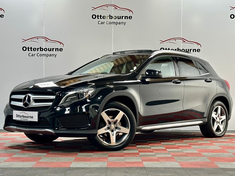 Mercedes-Benz GLA  - U1367