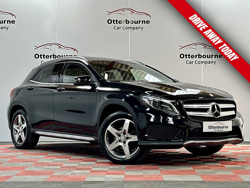 Mercedes-Benz GLA  - U1367