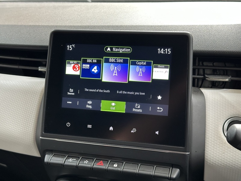 Renault Clio TCe Techno - U1373