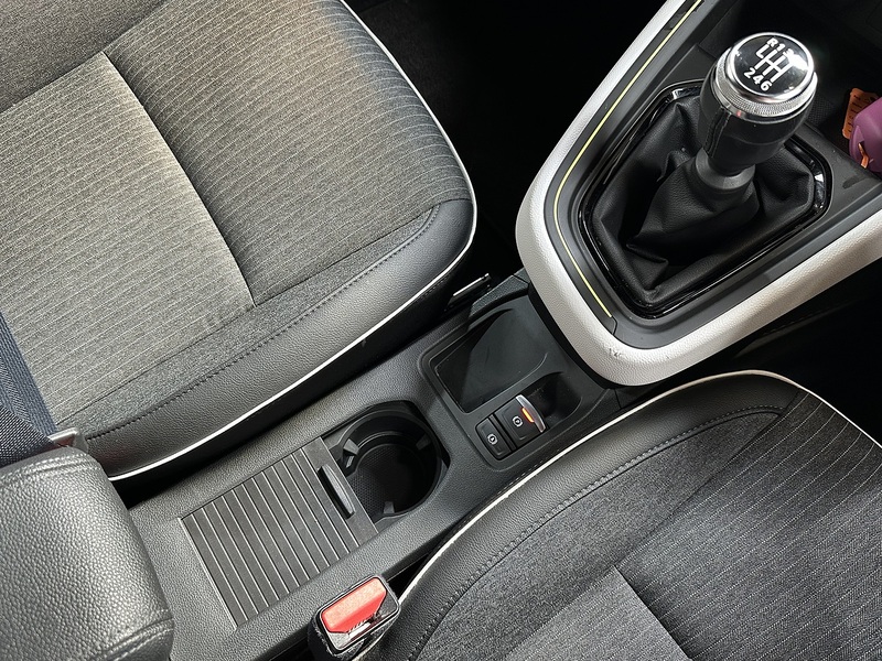 Renault Clio TCe Techno - U1373