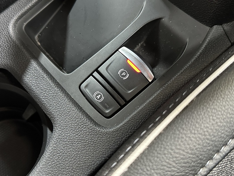Renault Clio TCe Techno - U1373