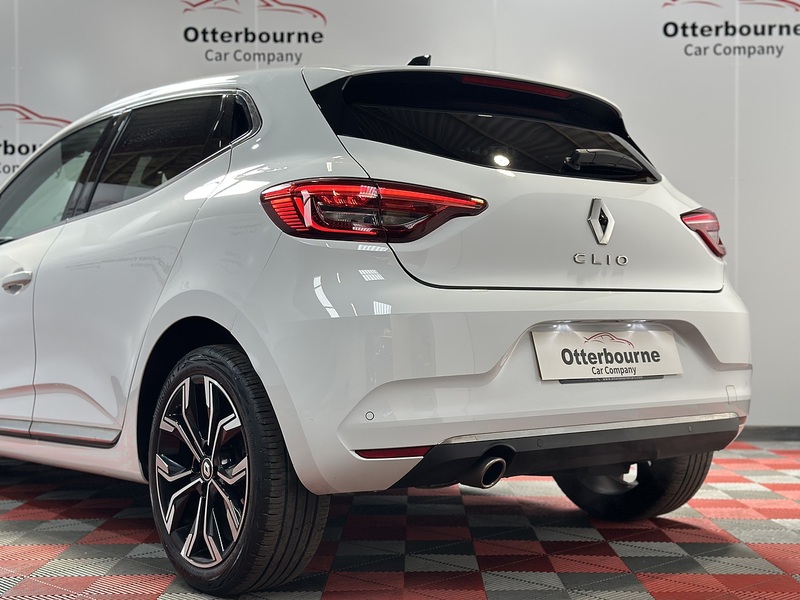 Renault Clio TCe Techno - U1373