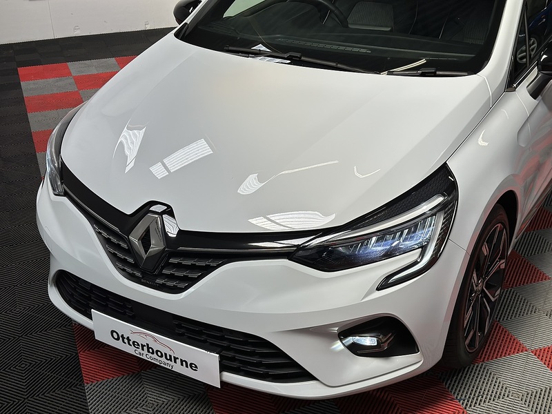 Renault Clio TCe Techno - U1373