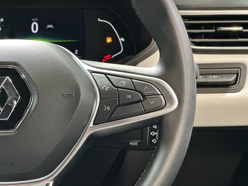 Renault Clio TCe Techno - U1373