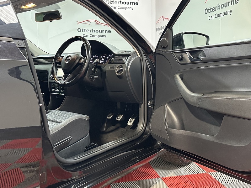 Skoda Rapid TSI Sport - U1376