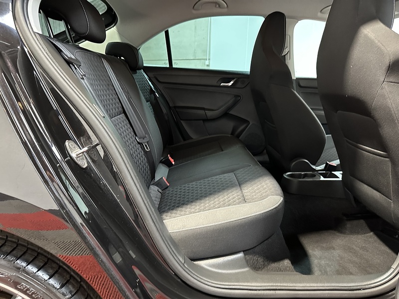 Skoda Rapid TSI Sport - U1376