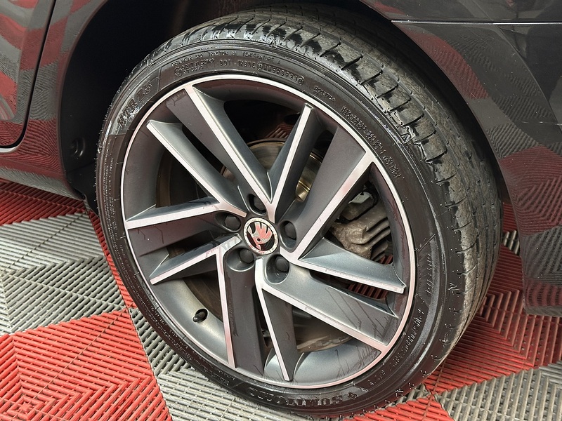 Skoda Rapid TSI Sport - U1376