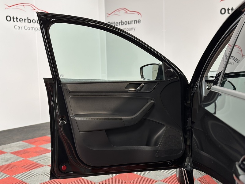 Skoda Rapid TSI Sport - U1376